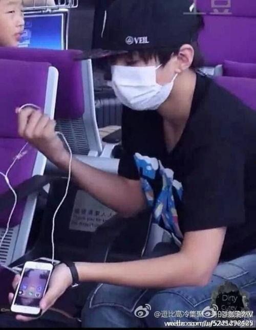 圈内爆料杨幂王俊凯豆瓣,豆瓣网友热议不断